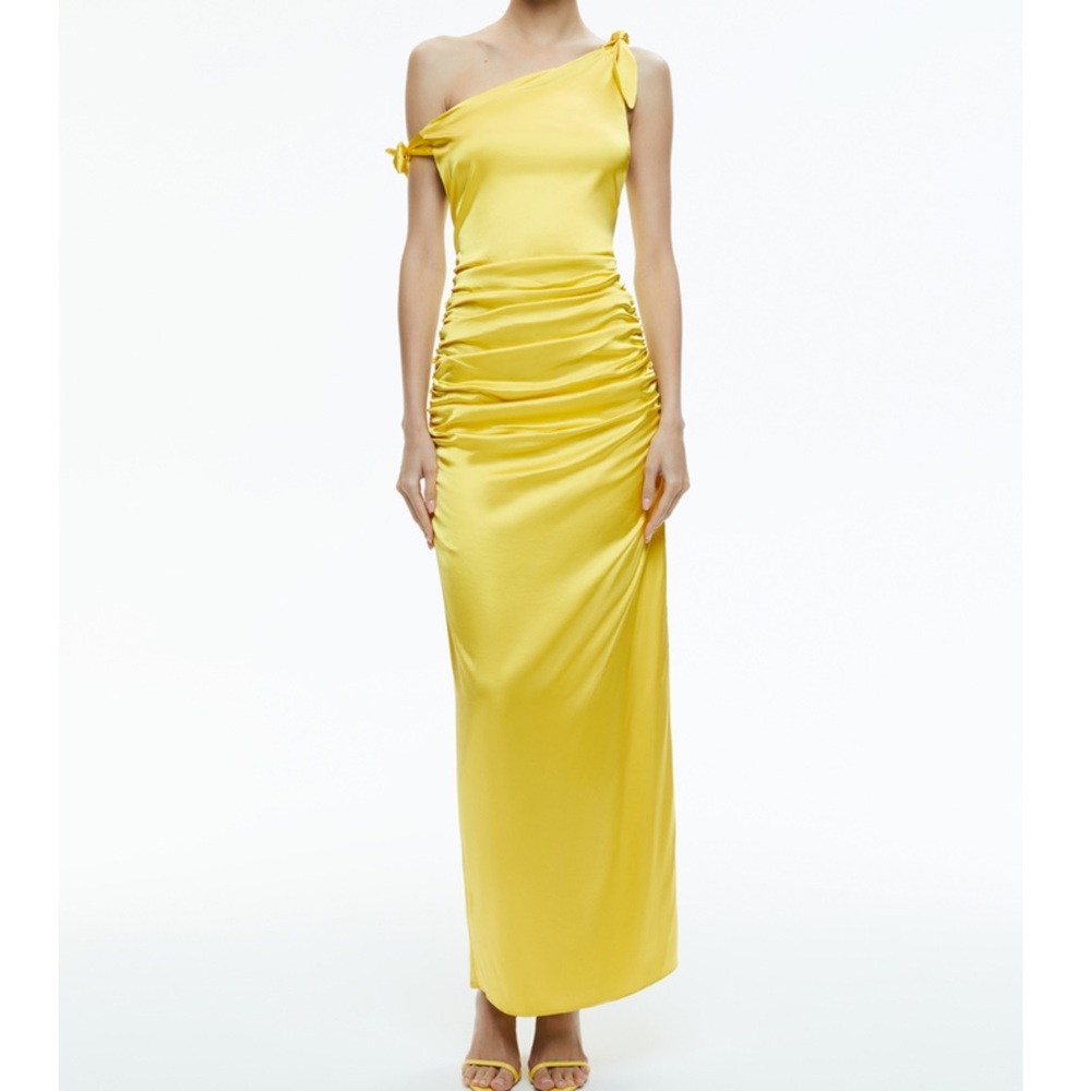 Alice And Olivia Marilla Ruched Maxi Dress Size 14 Off Shoulder Party Cocktail